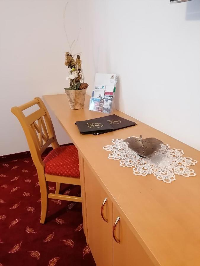 Fruehstueckshotel Birkenhof Рауріс Екстер'єр фото
