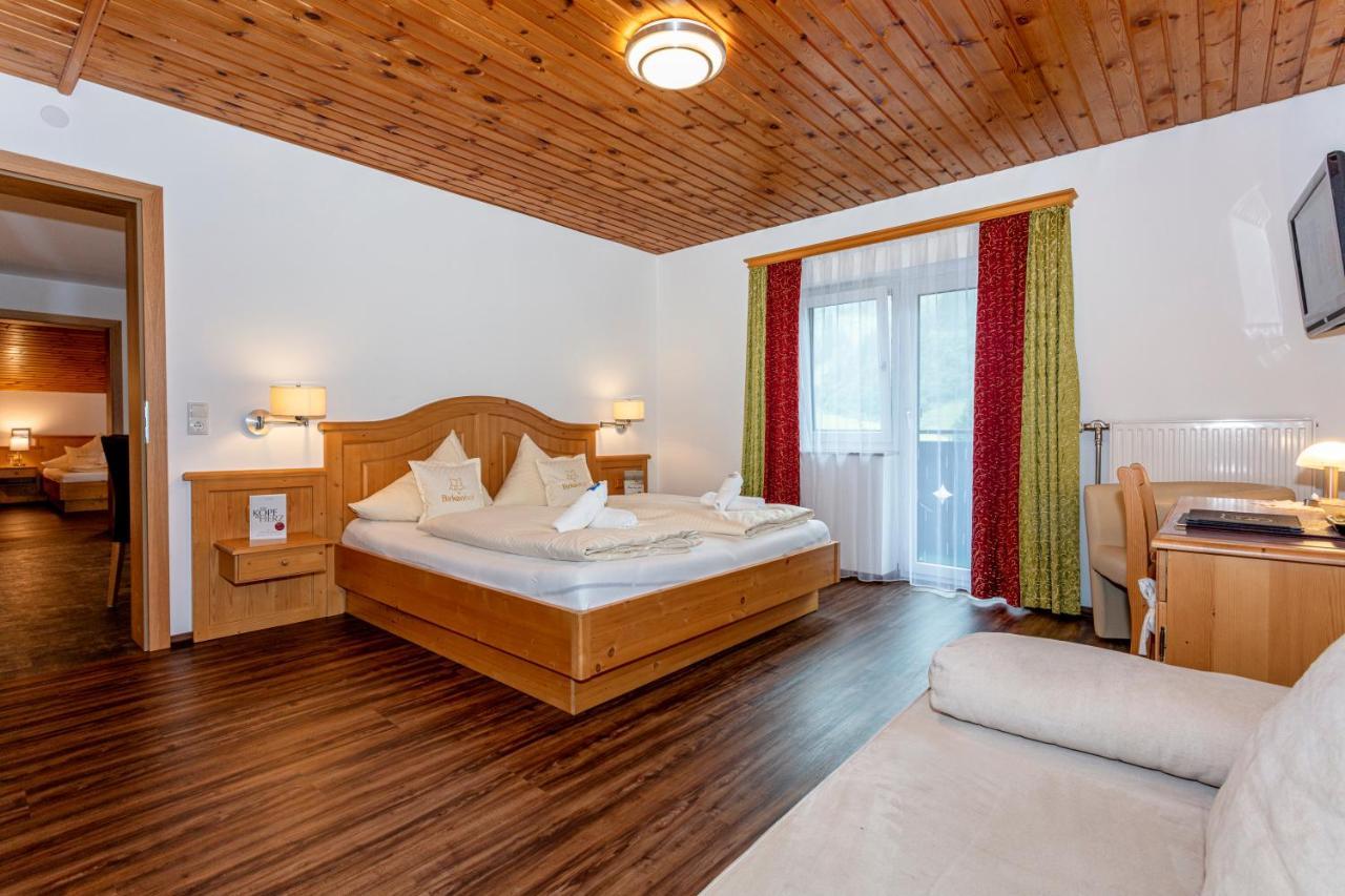 Fruehstueckshotel Birkenhof Рауріс Екстер'єр фото