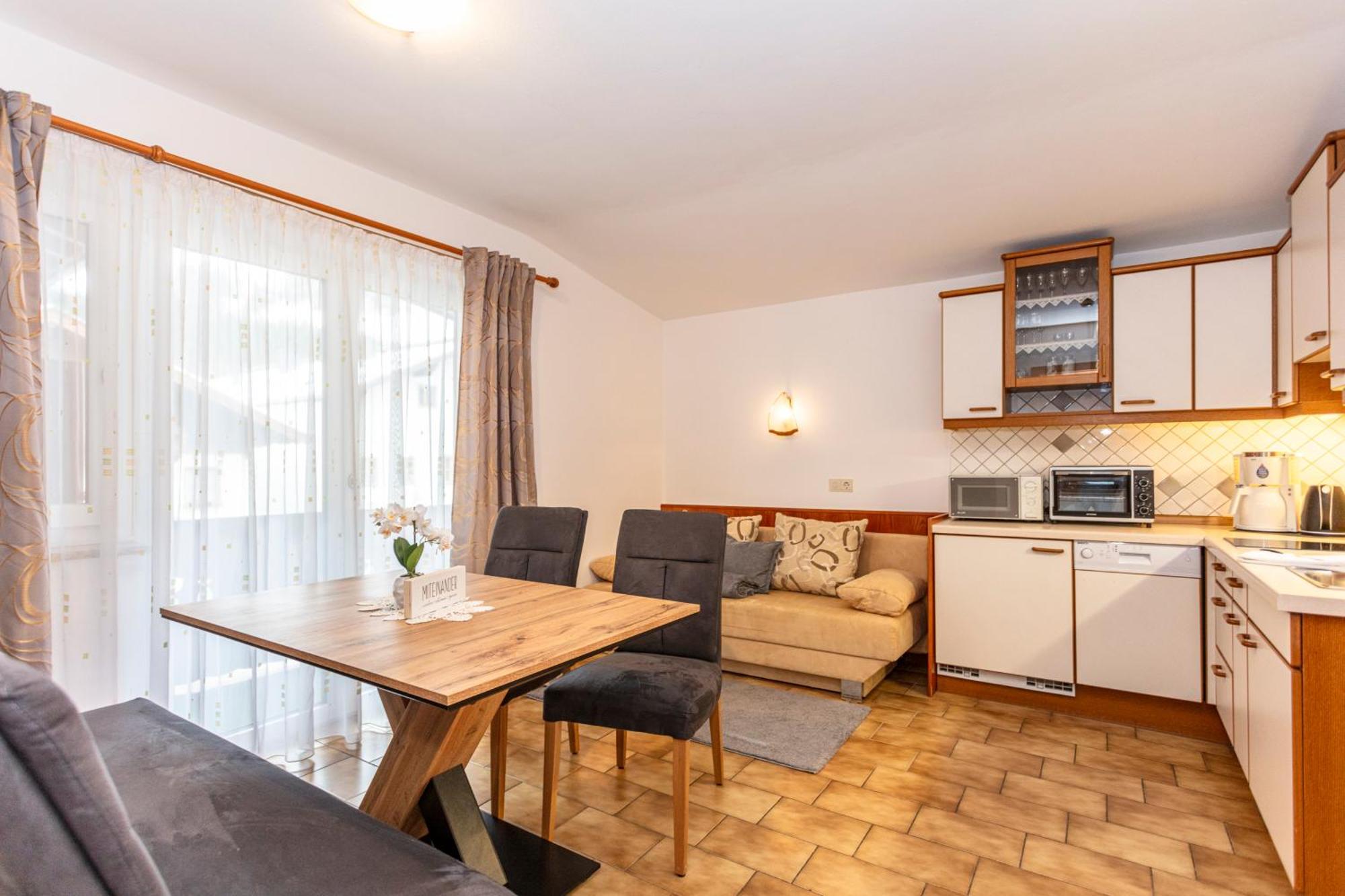 Fruehstueckshotel Birkenhof Рауріс Екстер'єр фото