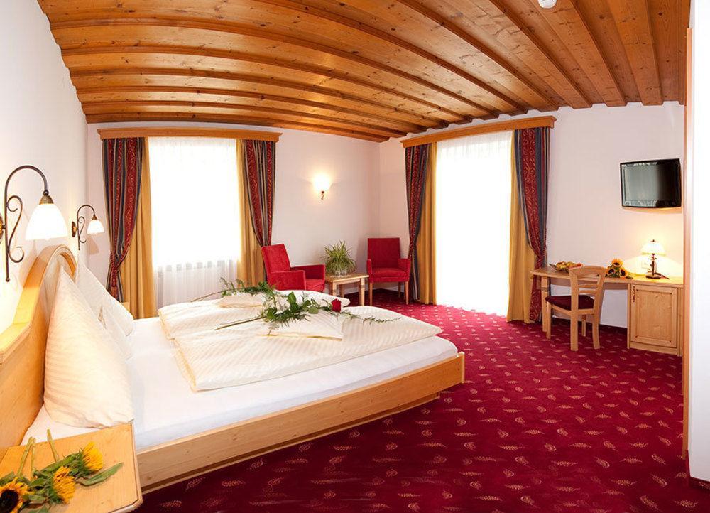 Fruehstueckshotel Birkenhof Рауріс Екстер'єр фото